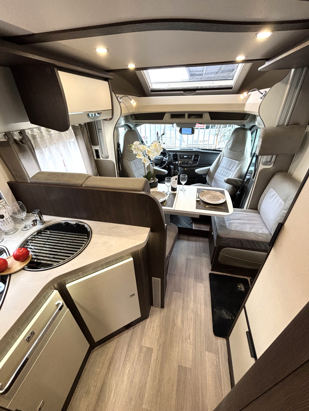 Benimar Tessoro 495 Northautokapp AUTOMAAT QUEENSBED+HEFBED foto: 12