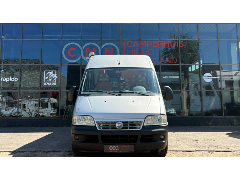 Moncayo Moncayo Liberty Van 600 SP Airco,Vastbed,130PK  foto: 1