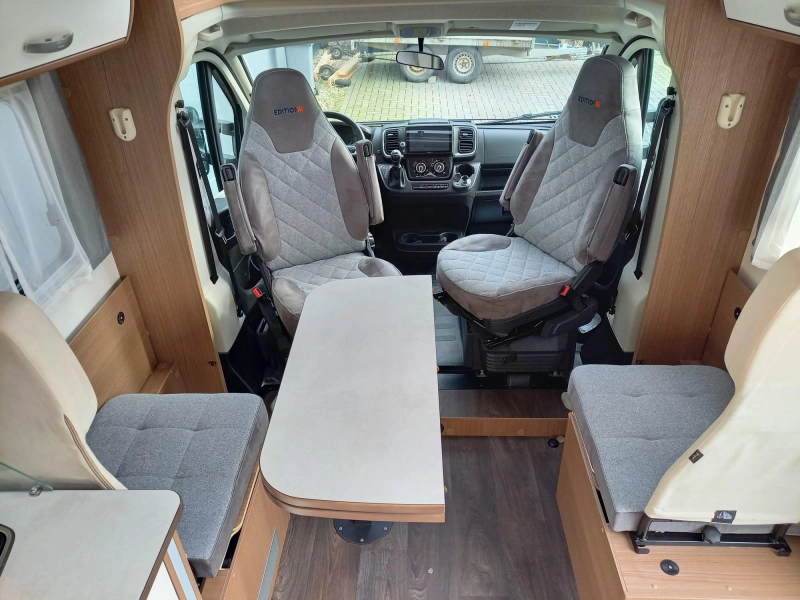 Carado T 459 - 160hp - &euro; 3,000 discount photo: 2