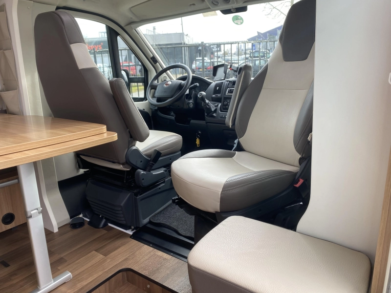 Dethleffs Advantage Enkele bedden prijsstunt  foto: 29