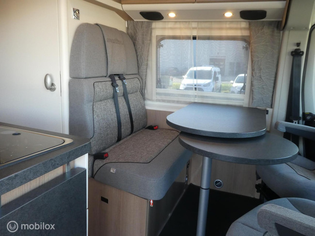 Carthago Malibu Van Comfort 640 LE AUTOMAAT| Lengtebedden foto: 13