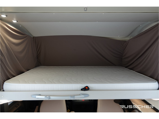 McLouis 822 G CARAT 160Pk Aut. | 6-Persoons | Maxxfan | Trekhaak foto: 16
