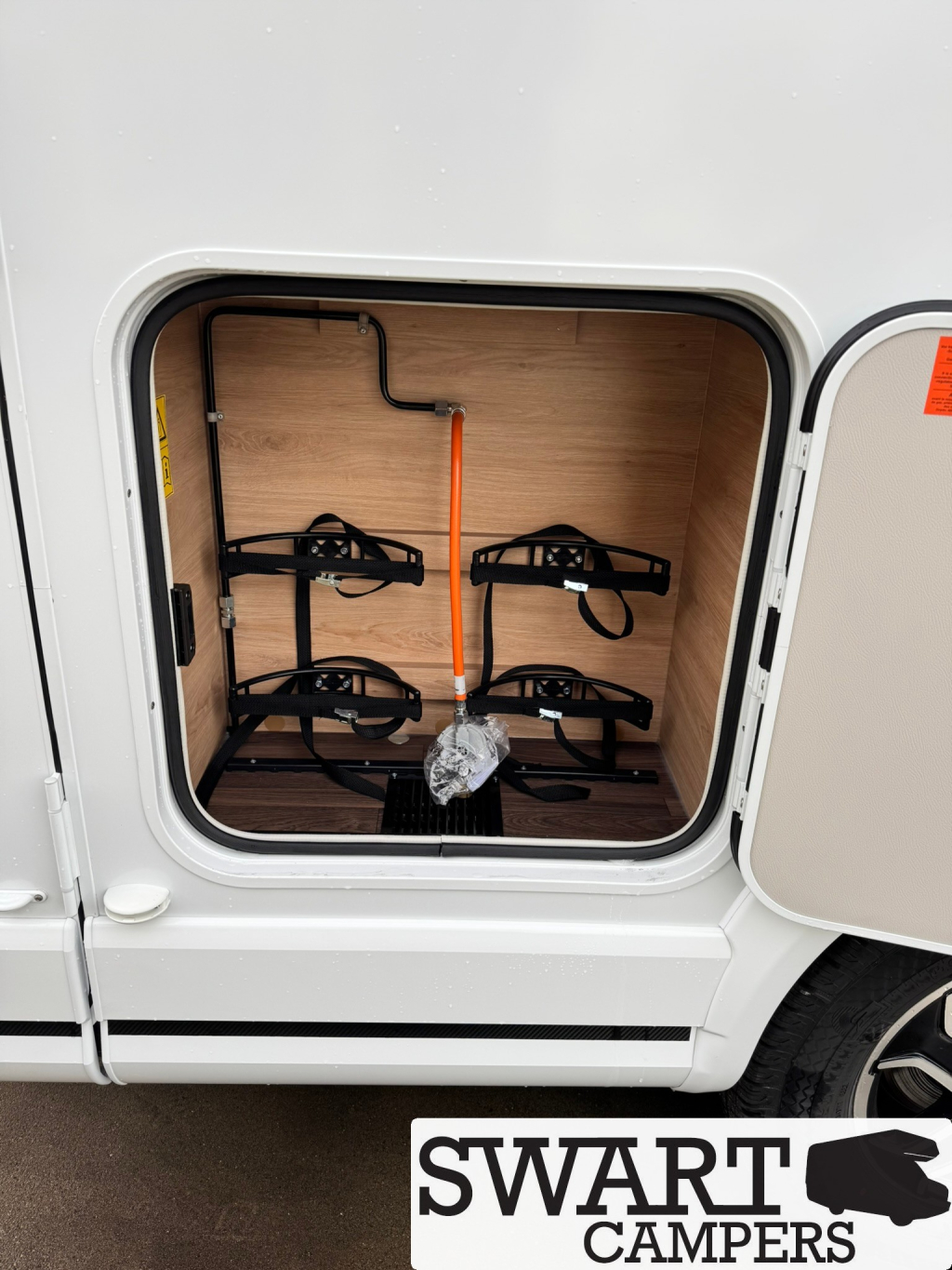 Knaus L!VE I 650 MEG photo: 23