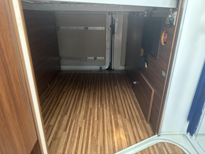 Adria Twin 540 SPT Level systeem  foto: 17