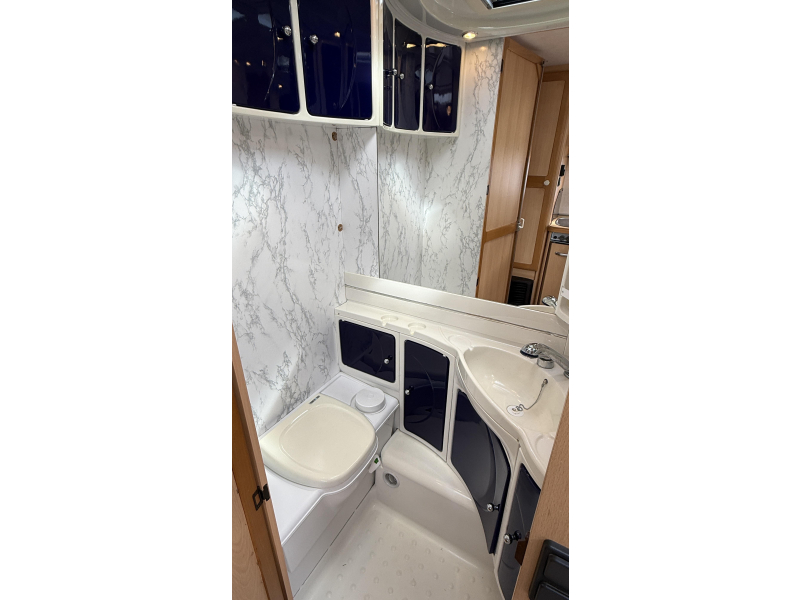 TEC Travel King 535 TE rondzit enkele bedden  foto: 9