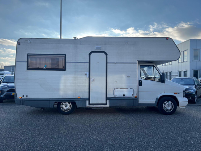 Fiat Ducato 14 2.5 Gran Volume | Goofy | Fahrradtr&auml;ger | Anh&auml;ngerkupplung | 7 Personen | Heizung | K&uuml;hlschrank | Alkovenbett | 2x Zugsitz Foto: 3