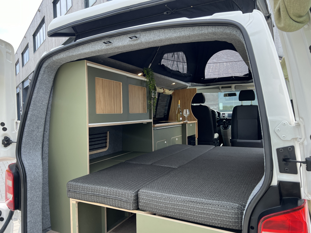 Volkswagen T6 Buscamper Foto: 11