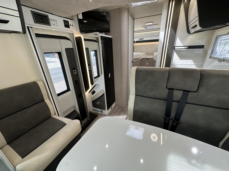 McLouis MC4 373 Fiat 140PK Automaat NIEUW  foto: 6