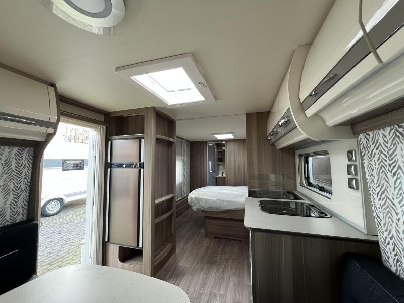 Fendt Tendenza 650 SFDW ACTIEPRIJS!!  foto: 8