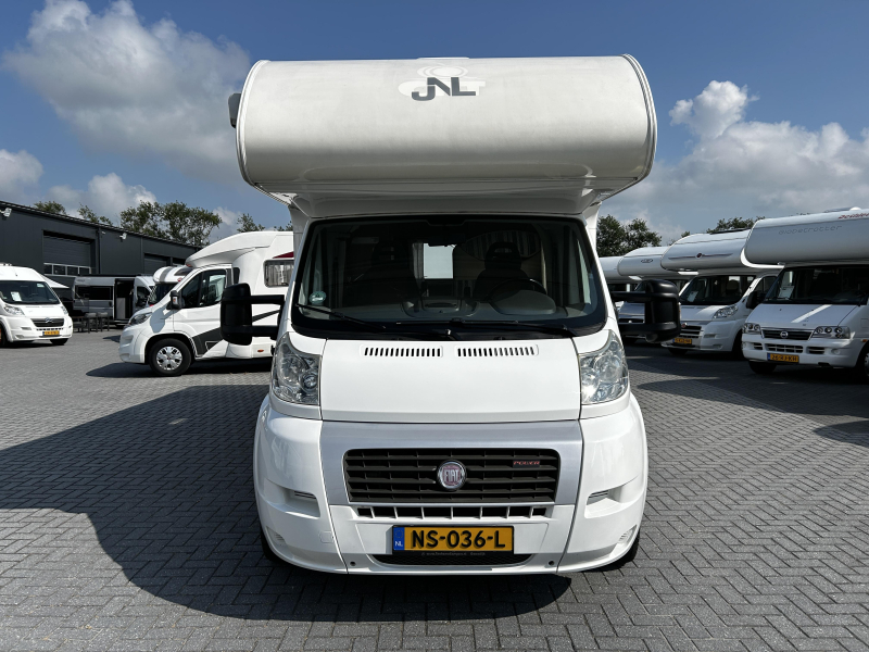 Elnagh M200 CPT Rolstoel-camper met lift  foto: 23