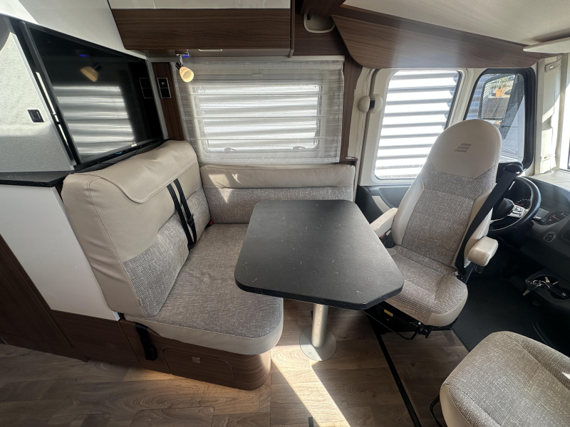 Hymer B 580 MCI Mercedes ALKO Automaat  foto: 16