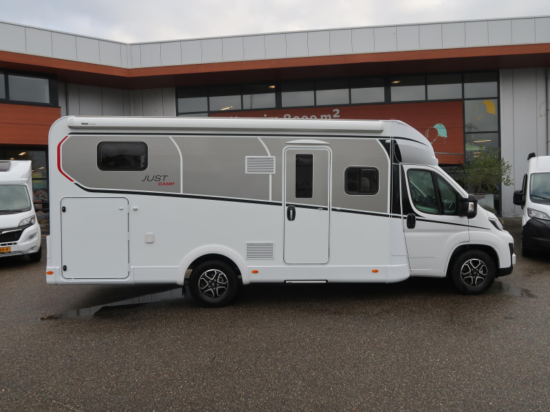 Dethleffs Just Camp T 7052 EBL FACE TO FACE AUTOMAAT  foto: 1