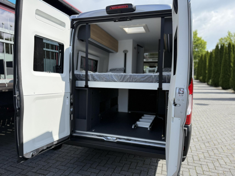 Adria Twin 640 SGX HEFDAK + HEFBED Foto: 6