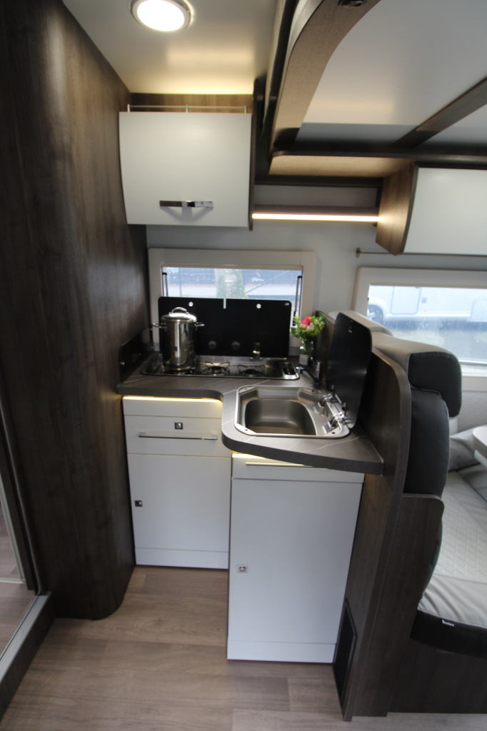 Benimar Cocoon 463 Nord hautokapp. foto: 7