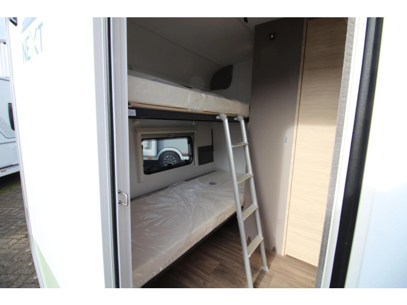 &iexcl;Litera NEXT 381! foto: 16