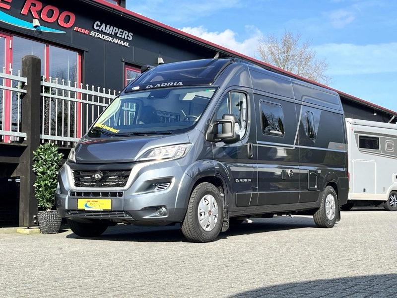 Adria Twin Supreme 600 SPB Automatik Foto: 3