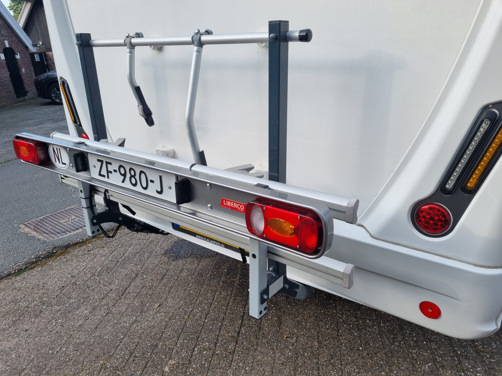 PLA Happy 397 Automatic Queensbed HPC leveling system 4.4 t photo: 32