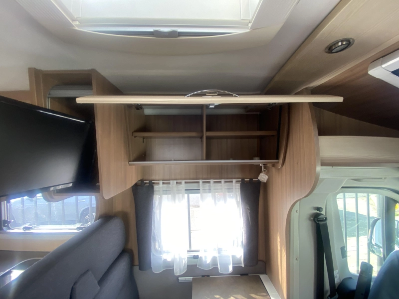 Pilote Aventura P 730 mit Queensize-Bett UND LUXUS Foto: 14