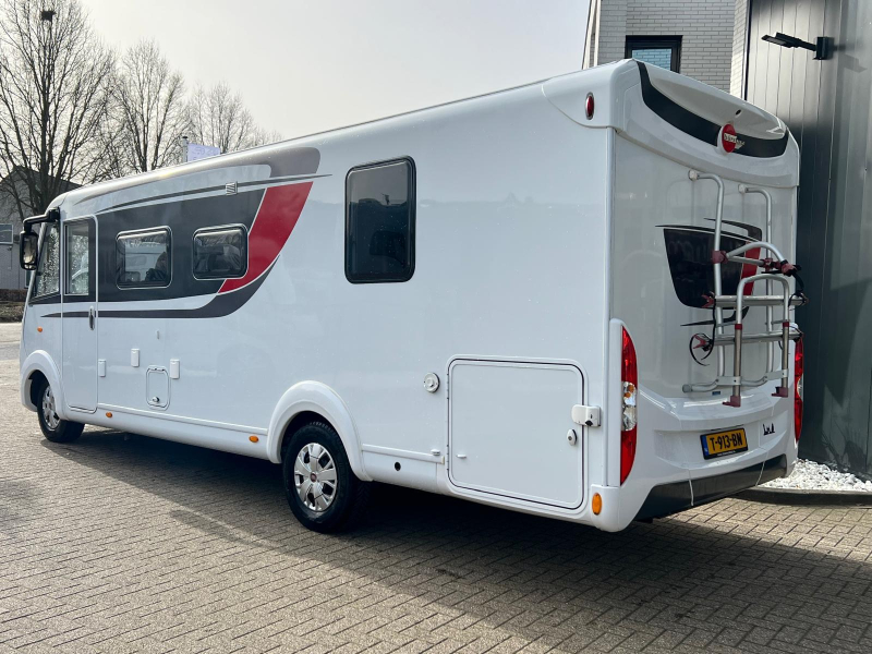 Bürstner Aviano I 727 queensbed hefbed 150PK  foto: 7