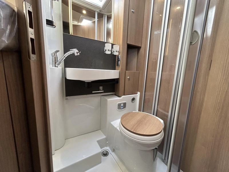 Carthago C1-Tourer 141 LE Nieuw  foto: 18