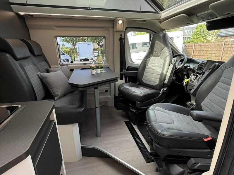 Adria Twin 640 SLB Supreme Automaat 160pk  foto: 13