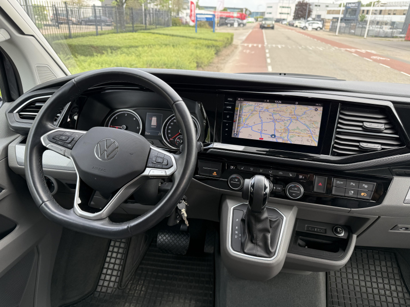 Volkswagen T6.1 California Ocean Edition 2023 27.000KM 204CV foto: 11