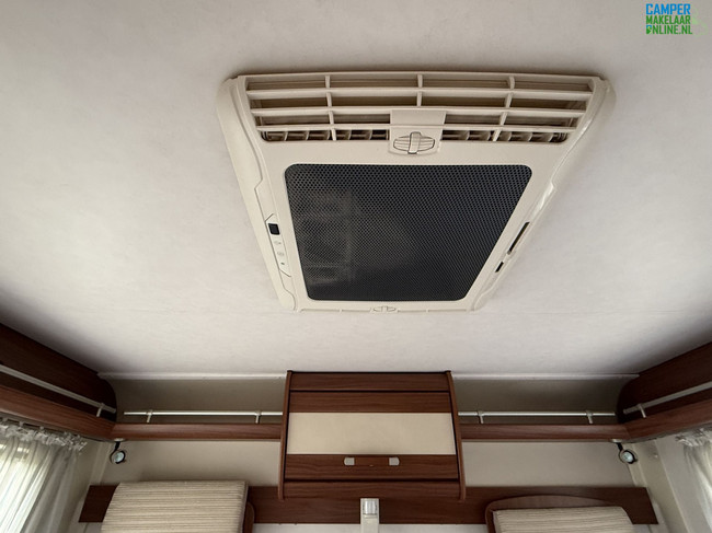 Hymer B 674SL foto: 22