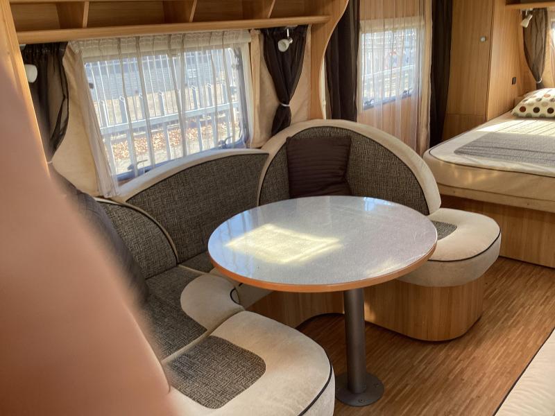 Dethleffs Camper Style 545 DBM AIRCO/MOVER/VOORTENT 