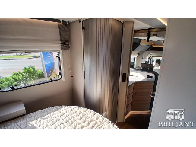 Dethleffs PULSE T 7051 DBM/EB .. autom&aacute;tico/cama queen+cama abatible foto: 23