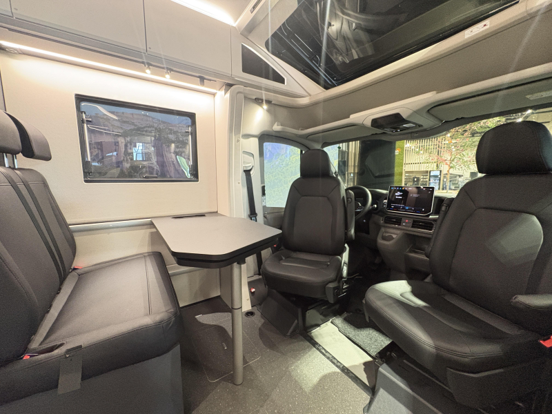 Adria Compact Max SL LED / Automatik / Navi Foto: 14