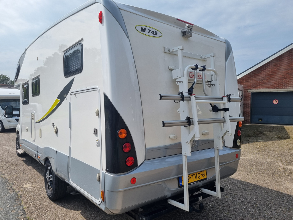 PLA  M742 met zeer vele extra's