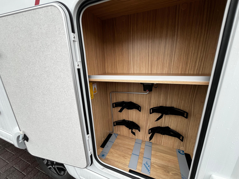 Pilote P 620 D Camper, 6.20M lang Foto: 13