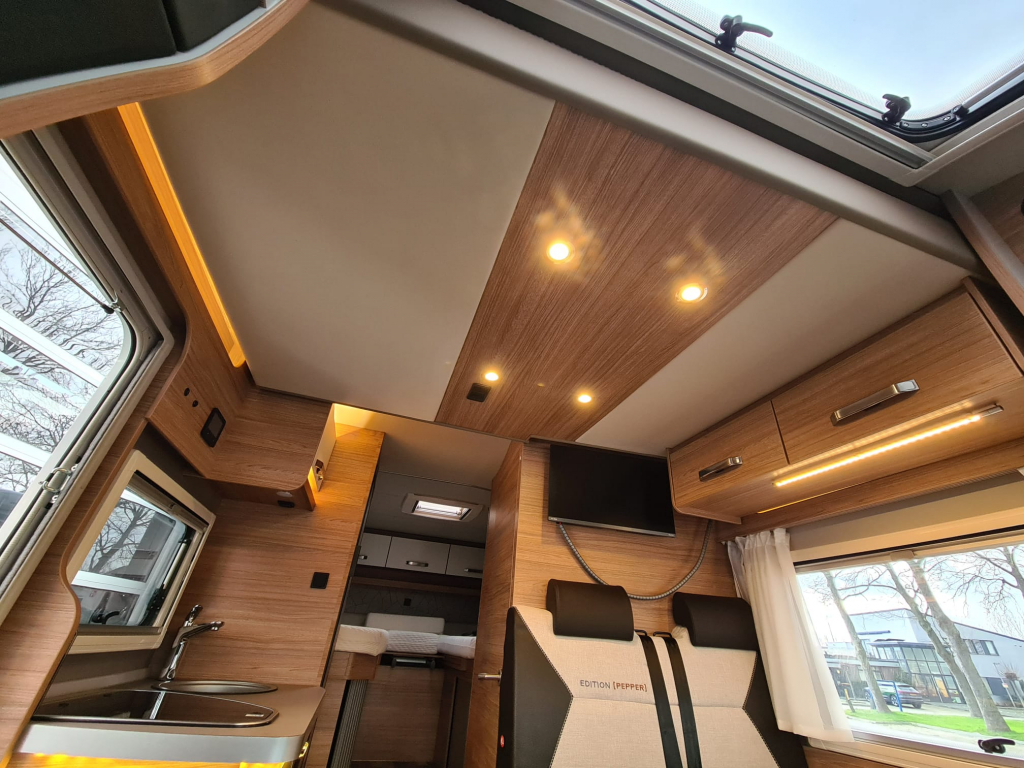 Weinsberg Cara compact suite MB640 foto: 26