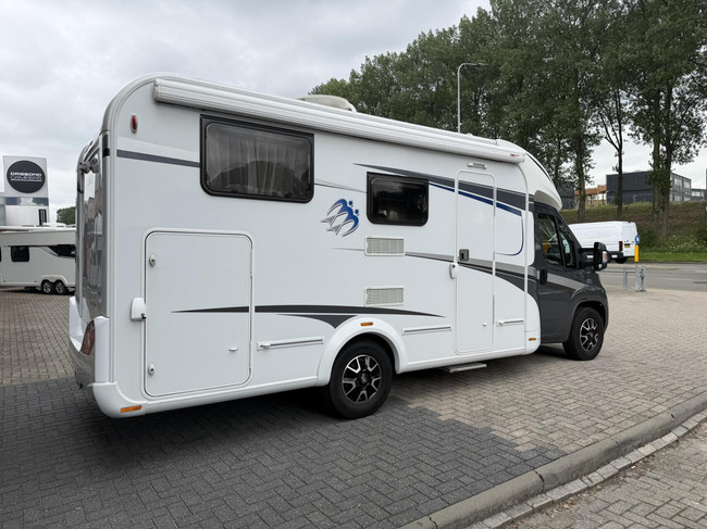 Knaus 650 Meg Sun Ti Automatik Einzelbetten Maxxfan Flacher Boden Foto: 6