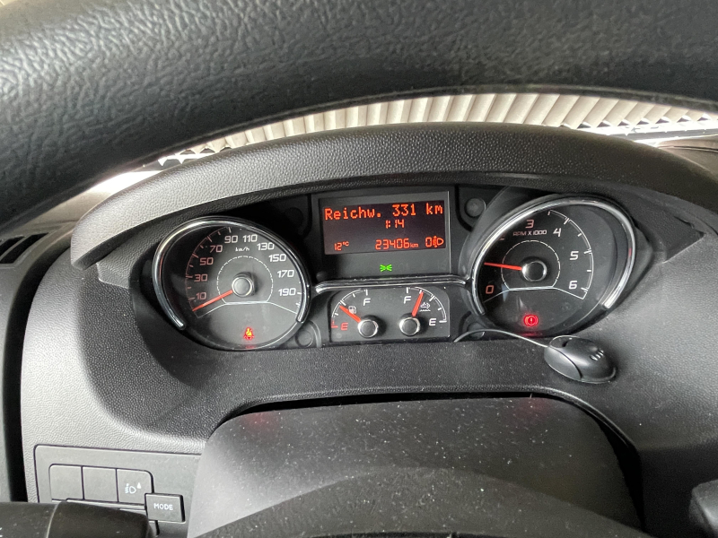 LMC Innovan 600 4 Pers Toit relevable photo: 9