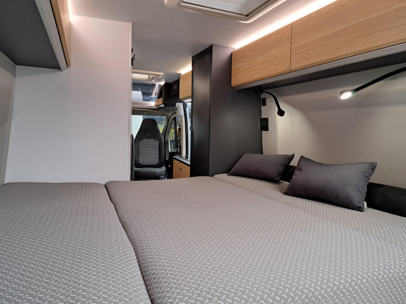 Adria Twin 600 SPB Foto: 14