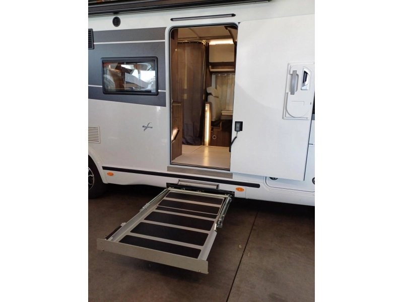 Benimar Fortuna wheelchair accessible photo: 21