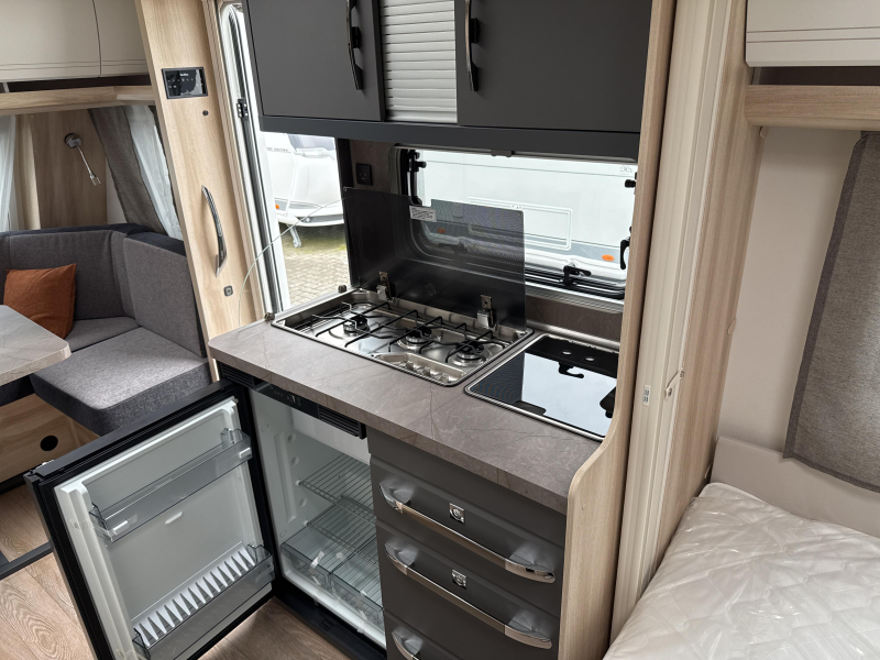 Hobby De Luxe 460 LU Model 2026  foto: 6