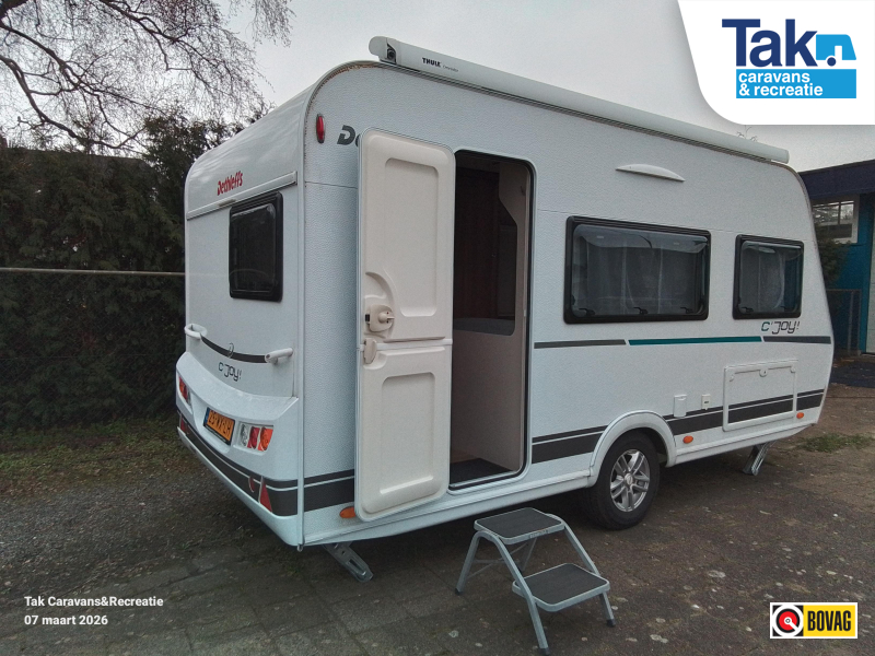 Dethleffs C'Joy 420 QSH Completo con cama transversal foto: 0