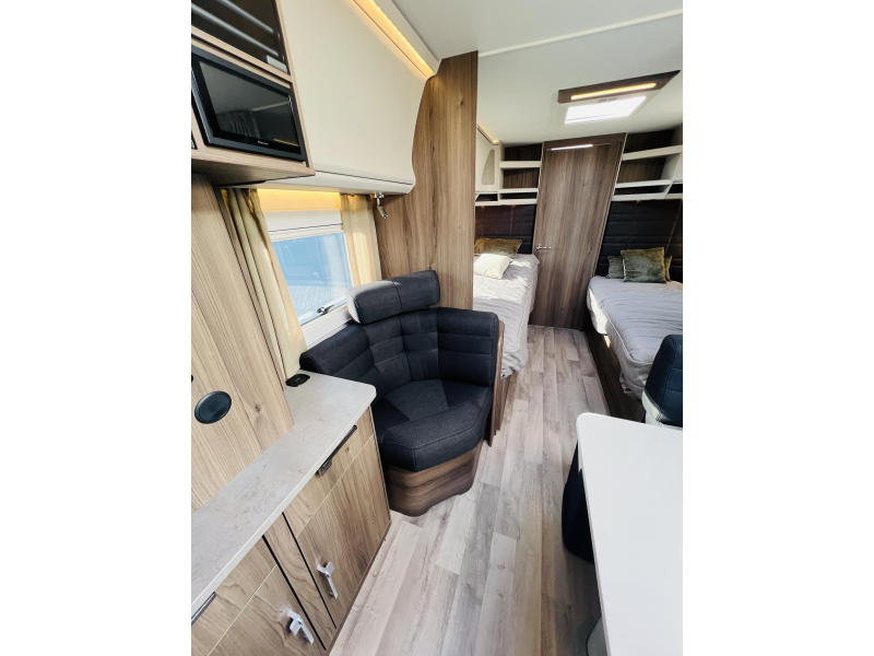 Kabe Royal 630 TDL FK KS E2 t&aacute;ndem foto: 6