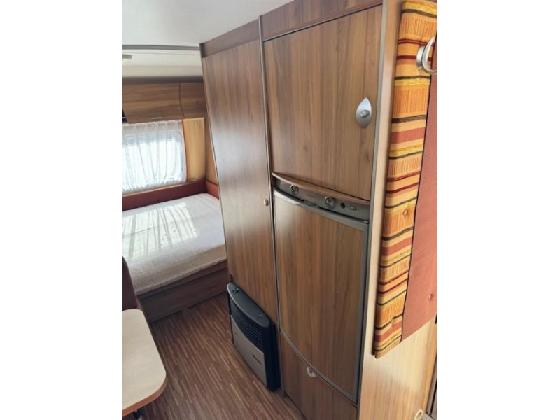 Bürstner Averso 420 TS mover voortent zakluifel  foto: 16
