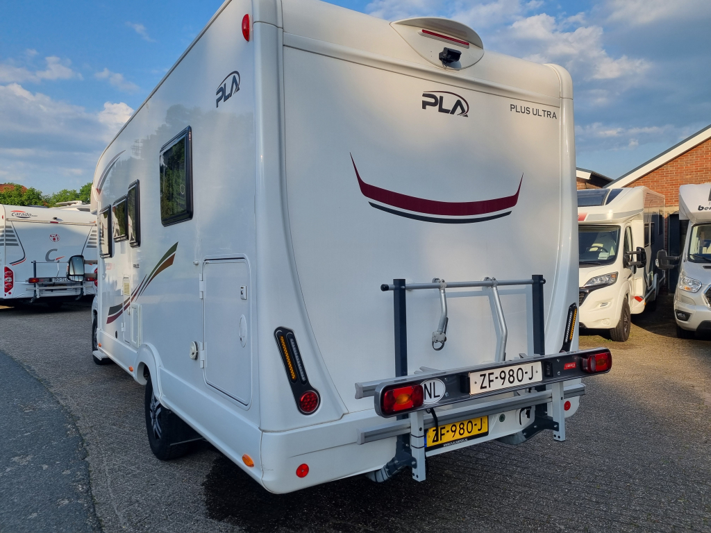 PLA Happy 397 Automatic Queensbed HPC leveling system 4.4 t photo: 3