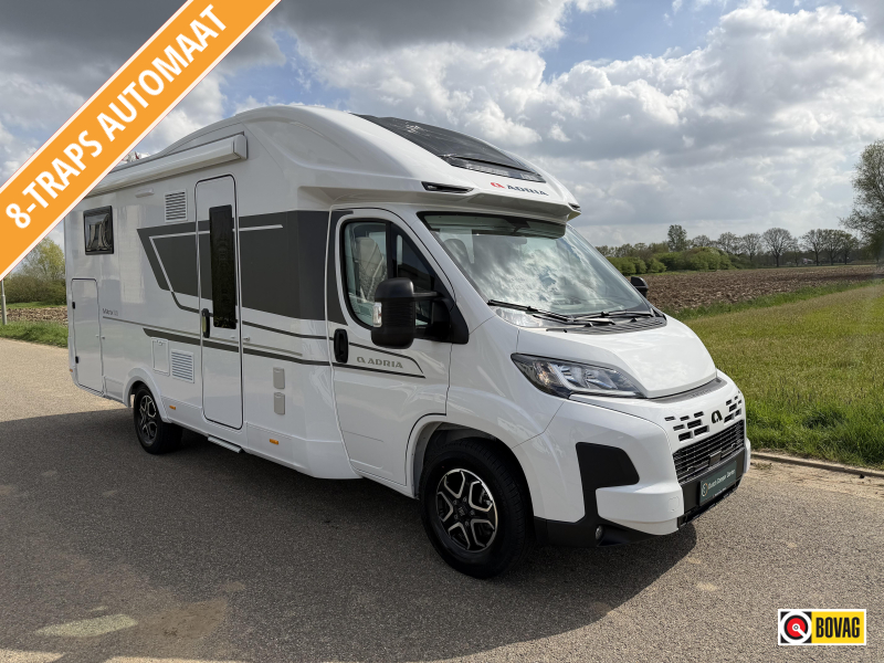 Adria Matrix Axess 650 DL Face-à-face, 4 personnes 