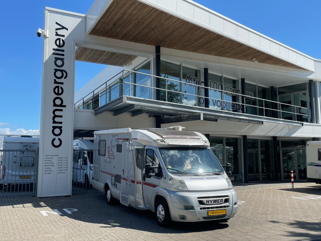 Hymer Tramp 698 CL QUEENSBED 3LTR 160 PK BR-SYSTEEM CAMERA photo: 0