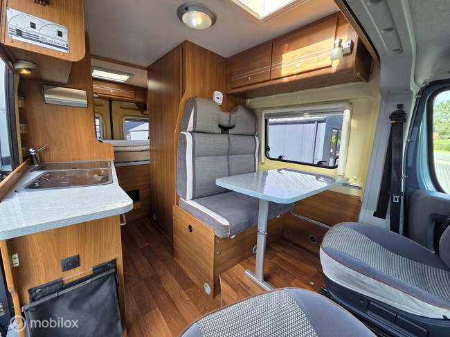 GlobeCar Globescout buscamper 2010 ☆Euro4, 120pk, Trekhaak☆ foto: 9