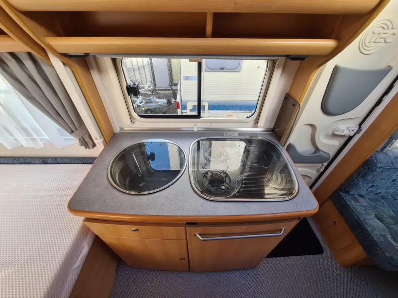 TEC Travel King 420 Luifel!  foto: 2