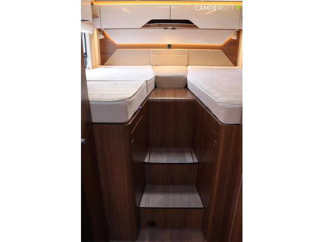 Hymer BMC-T 580 177hp Automatic | Single beds | LPG installation | Roof air conditioning | Solar panels | Hymer SLC Chassis | Bicycle rack | Bearlo photo: 15