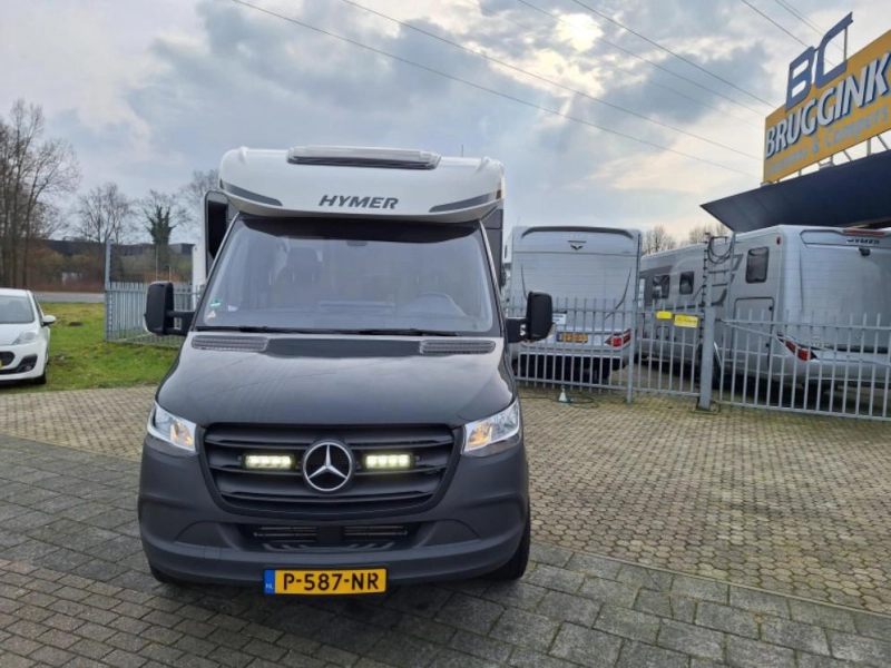 Hymer Tramp S 585 HEFBED + LENGTE BEDDEN  foto: 11