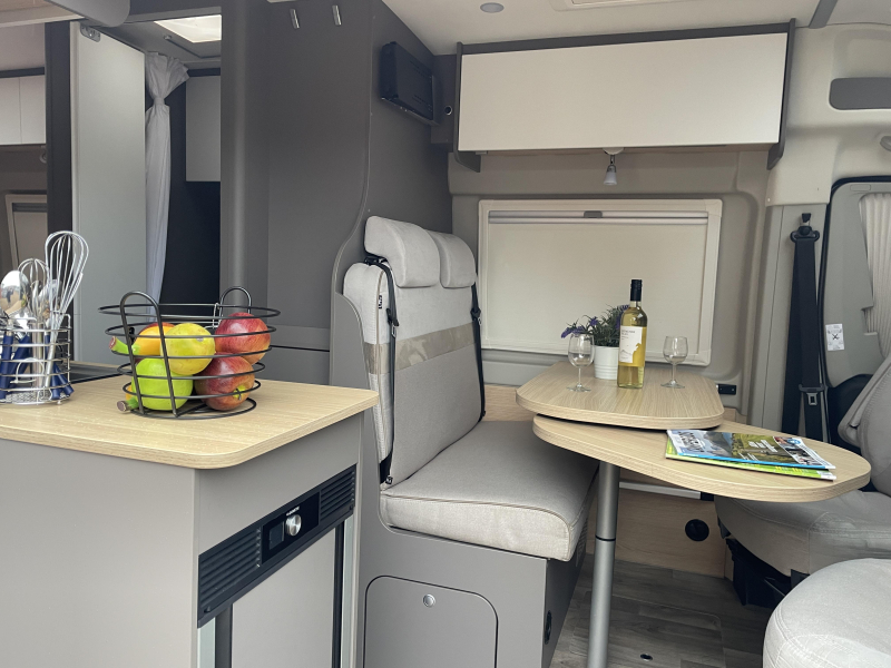 LMC Innovan 600 toit panoramique photo : 11