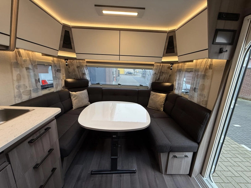 &iexcl;Kabe Estate 560 GLE reci&eacute;n llegado! foto: 4